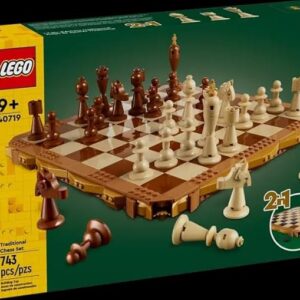 Lego Creator Traditional Chess Set, 743 Pieces, 40719